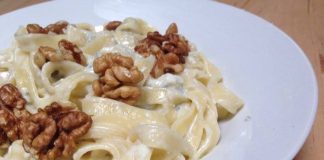 Pasta gorgonzola e noci