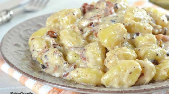 Gnocchi speck e noci