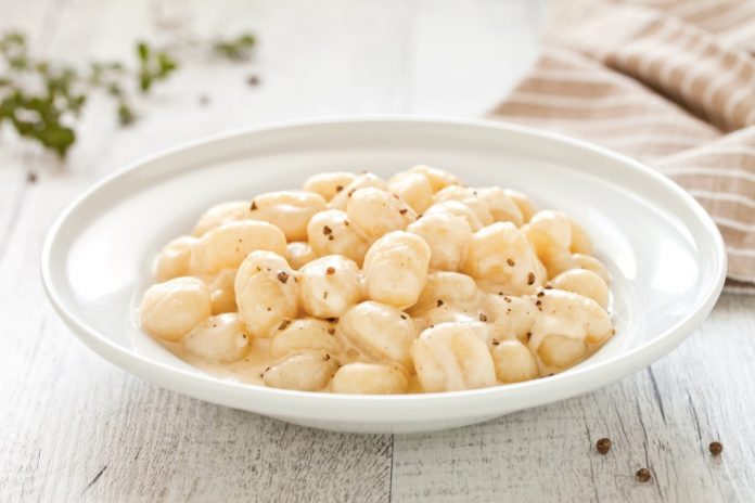 gnocchi con stracchino e spinaci