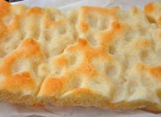 focaccia alla genovese