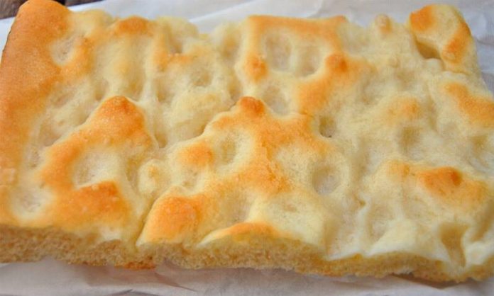 focaccia alla genovese