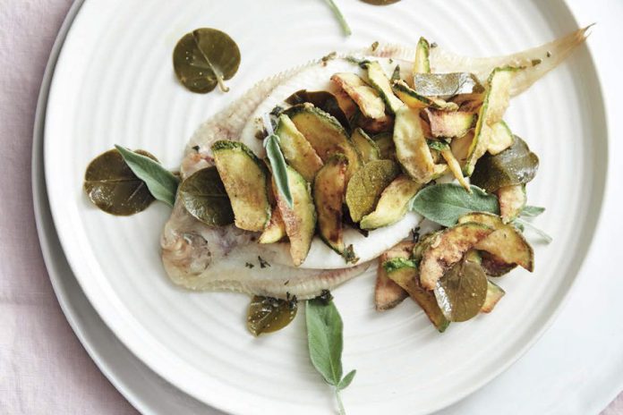 Sogliola con zucchine fritte