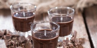 Liquore al cioccolato