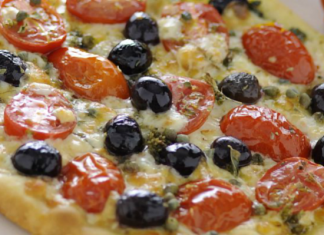pizza con olive e capperi