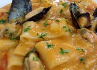 Paccheri con cozze e patate