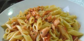 Penne al salmone affumicato