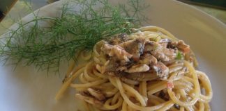 Spaghetti con alici e finocchietto