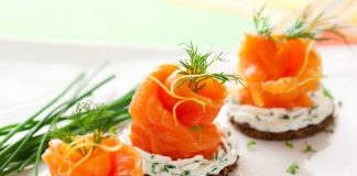 tartine al salmone