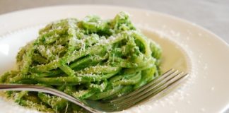 pasta al pesto di rucola